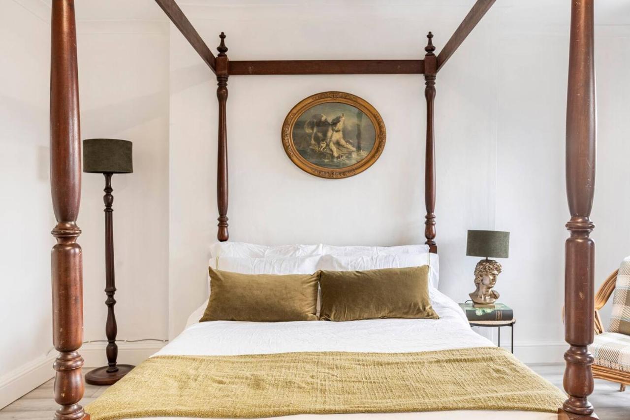 Victorian Style Apartment W/ Four-Poster Bed In Camden Town Londres Exterior foto